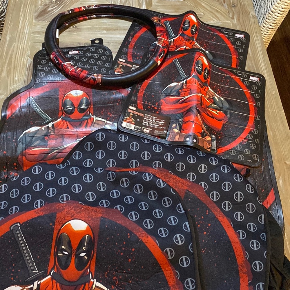 Deadpool Marvel Comics Car Mats Steering Wheel Cover and Seat Covers Universal